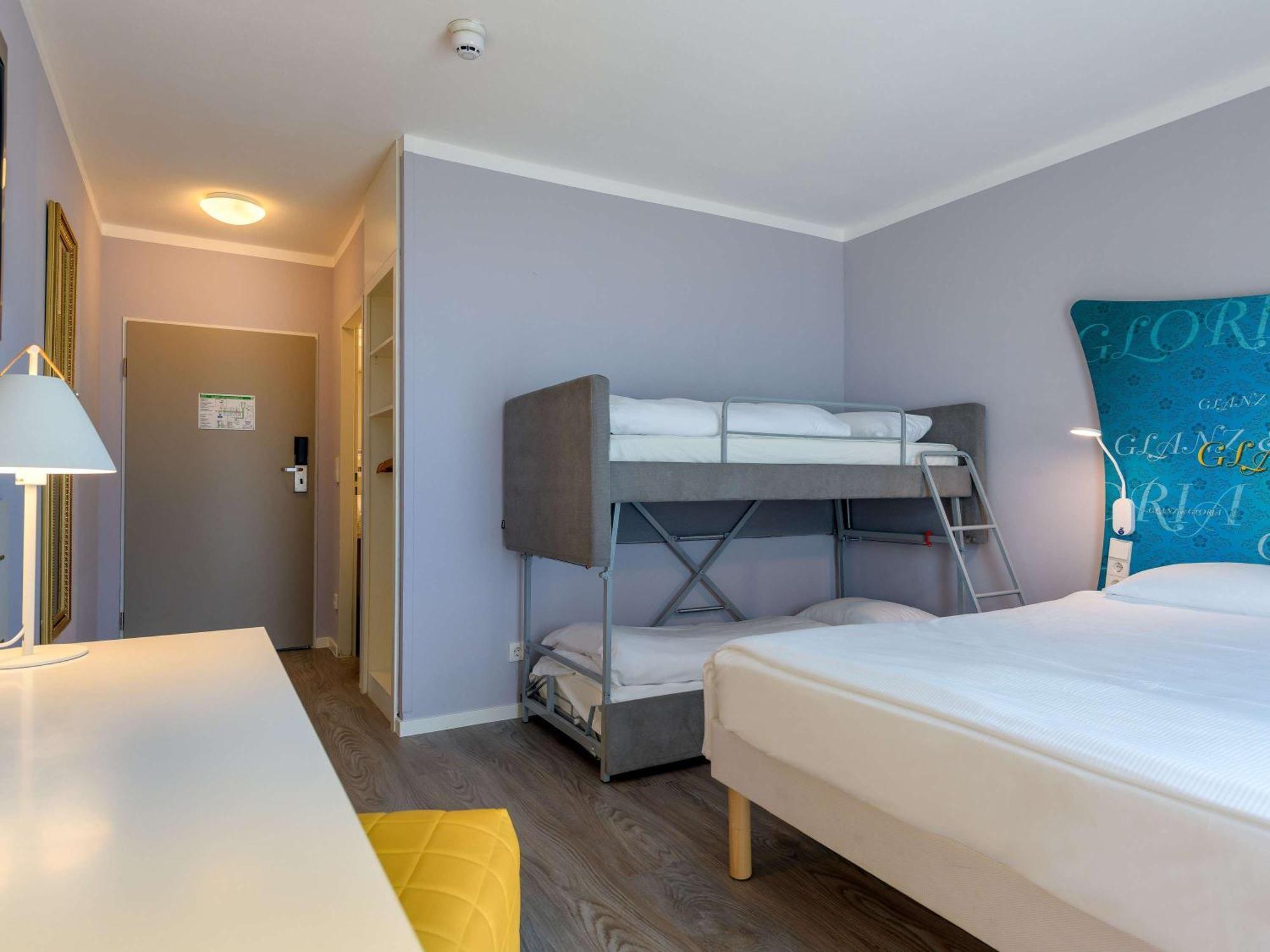 Ibis Styles Regensburg Hotel Exterior photo