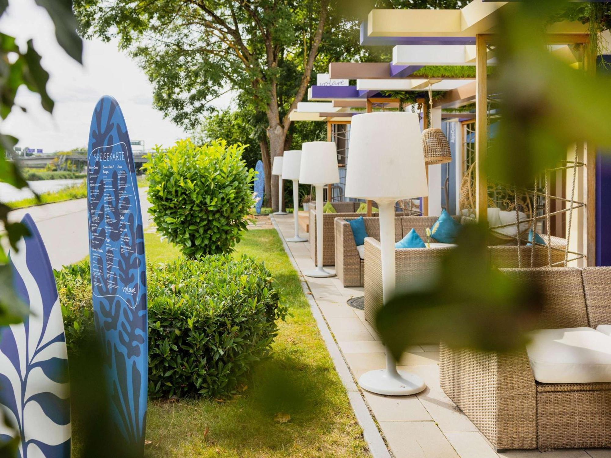 Ibis Styles Regensburg Hotel Exterior photo