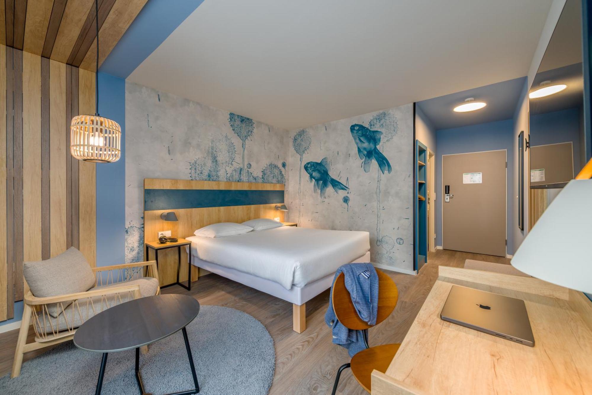 Ibis Styles Regensburg Hotel Exterior photo