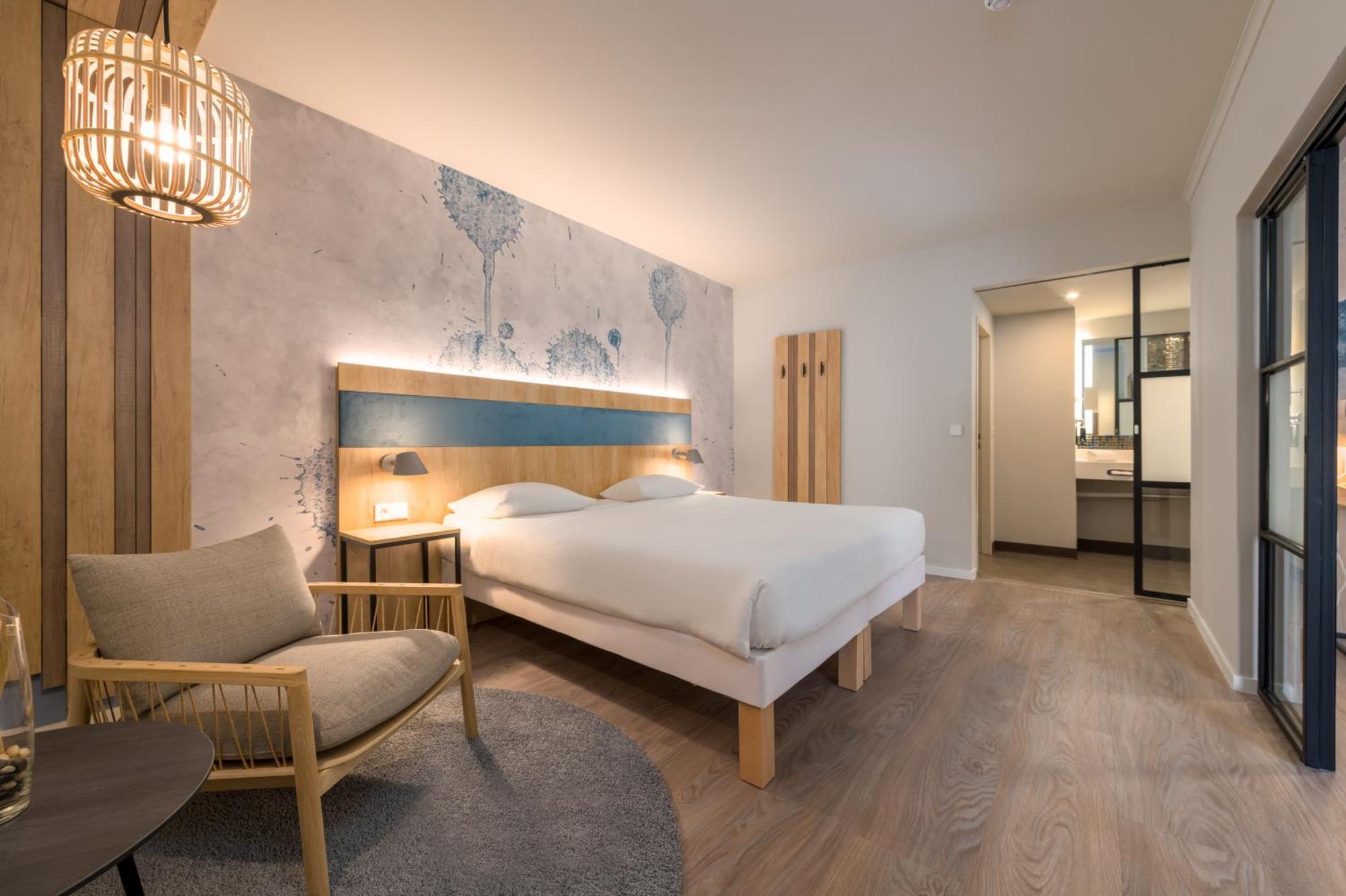 Ibis Styles Regensburg Hotel Exterior photo