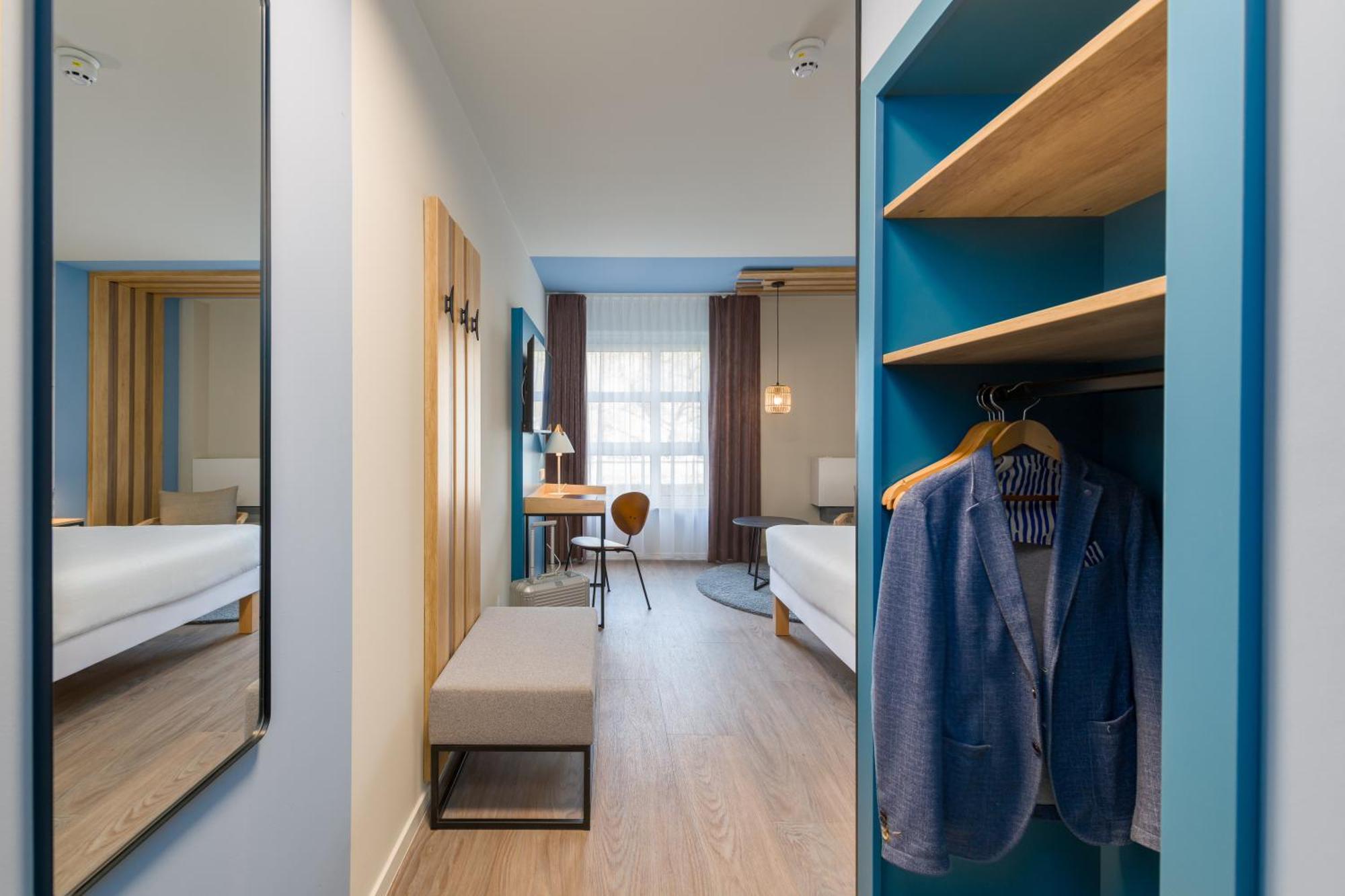 Ibis Styles Regensburg Hotel Exterior photo